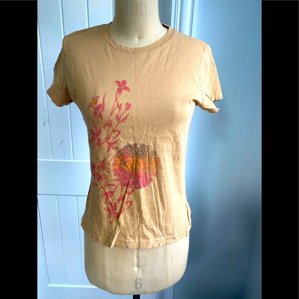 L.O.L women t-shirt size M